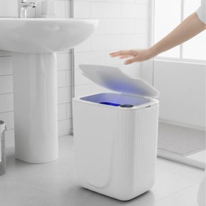 Poubelle salle de bain
